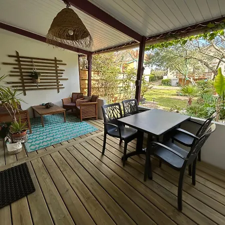 Holiday home Le Panier Fleuri